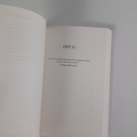 Charlie Donlea The Girl Who Was Taken NEW Paperback -English -Thriller - Picture 3 of 8